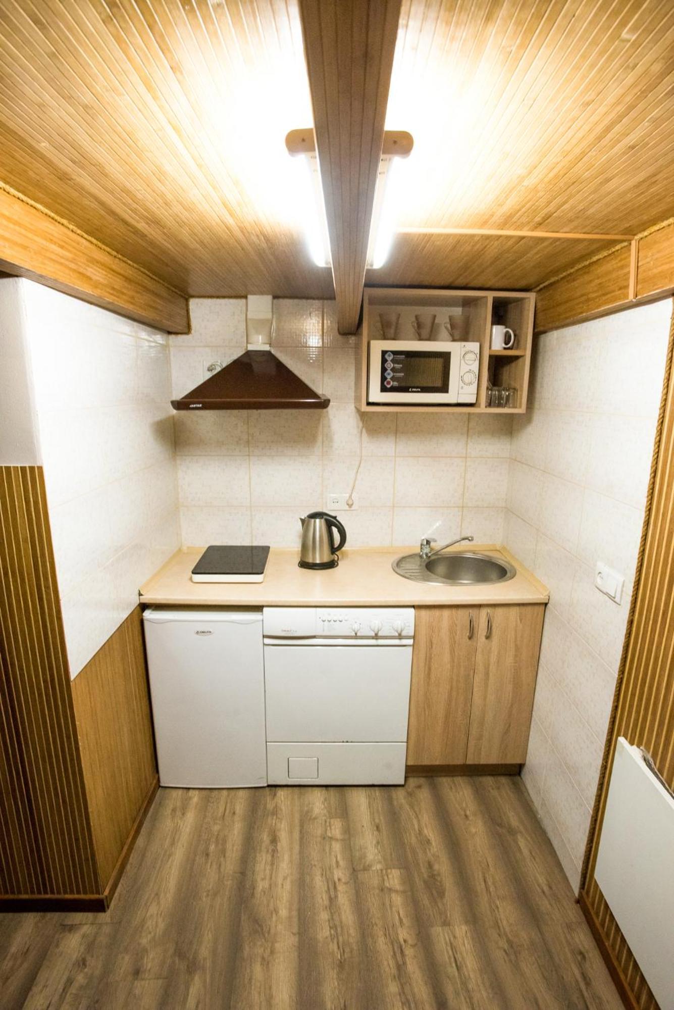 Apartment On Pekarska Street Lviv Buitenkant foto