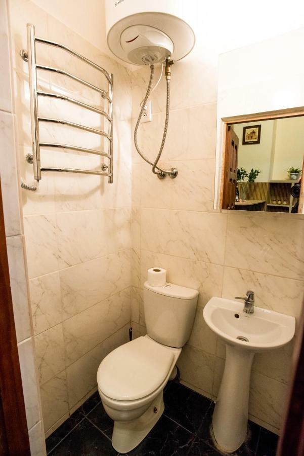 Apartment On Pekarska Street Lviv Buitenkant foto